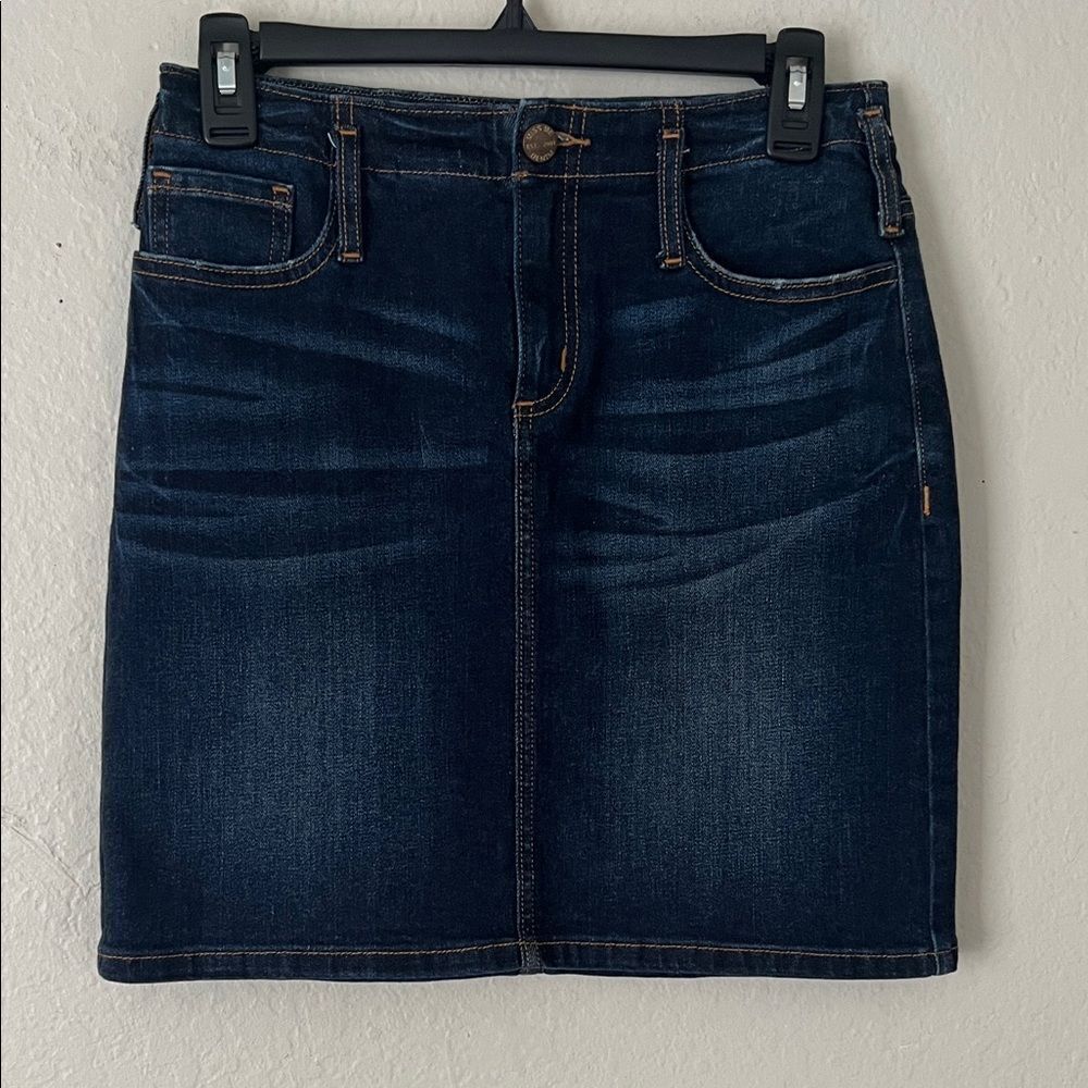 Like New! Miss Me Classic High Rise Denim Skirt in Size 27